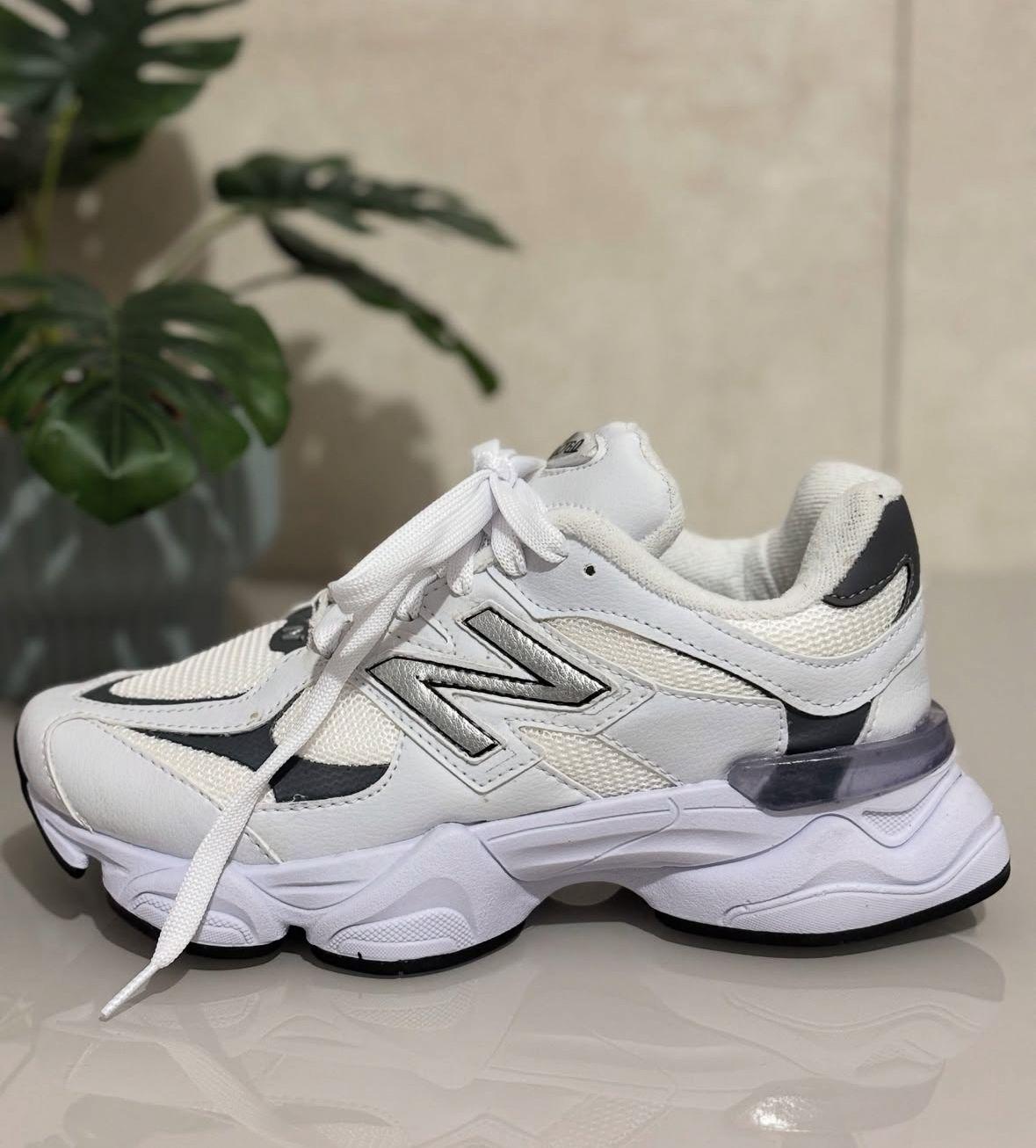 New balance 9060 blanca