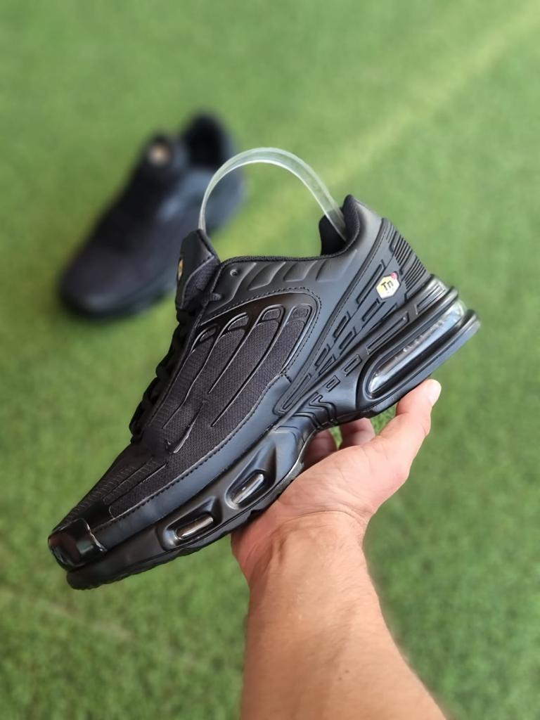 Nike Tuned 3 Black slide