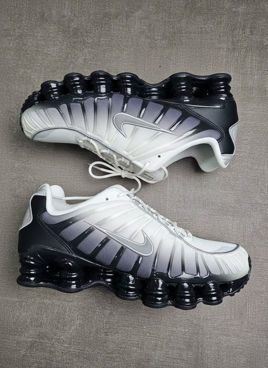 Nike Shox silver