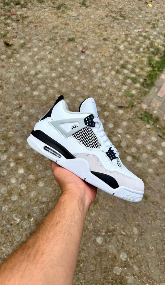 Jordan 4 Military